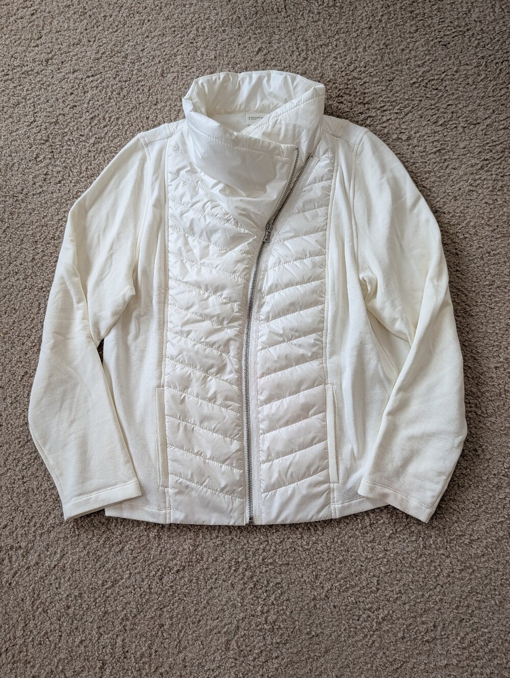 Chico's Zenergy White Quilted Front Mixed-Media Jacket